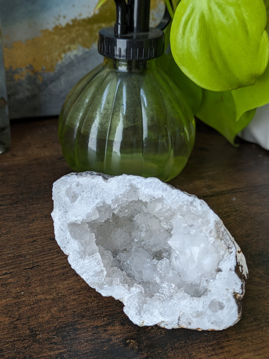 Quartz Half Geode